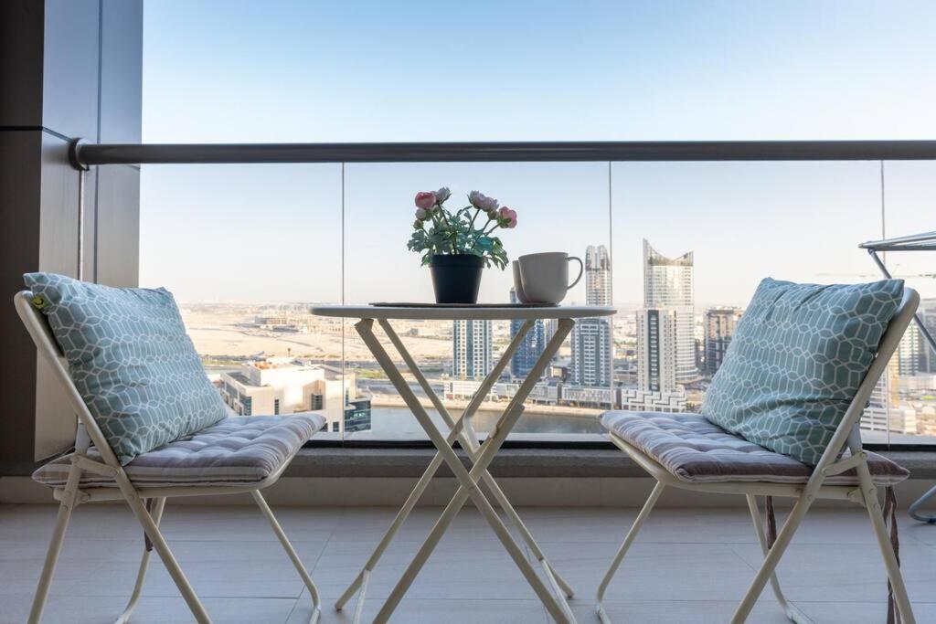 White Sage - Elite Residence Studio Дубай Экстерьер фото